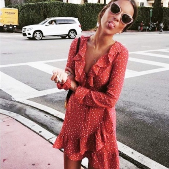 REALISATION PAR Red Alexandra Star Print Ruffle Long Sleeve Wrap Mini Dr… - Picture 7 of 14